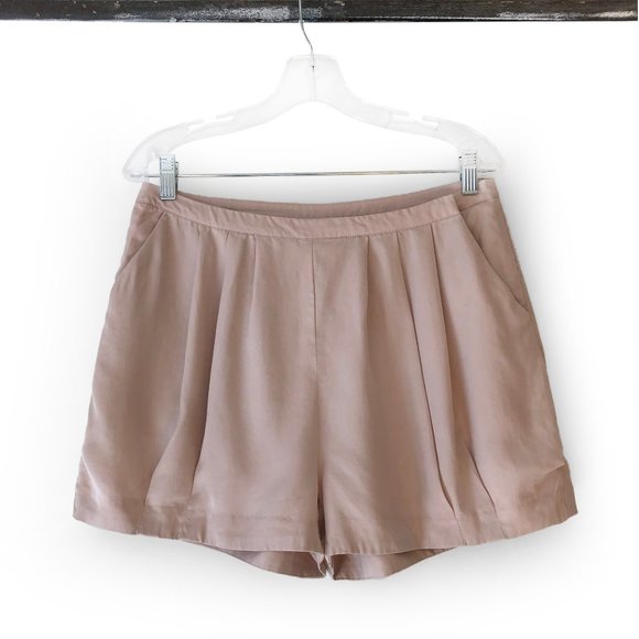 H&M Pants - H&M pleated flowy high waist shorts with pockets